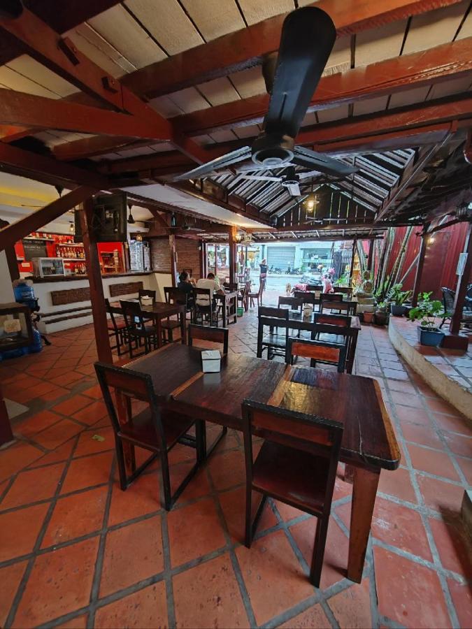 Soben Cafe Guesthouse & Restaurant Сием Реап Екстериор снимка