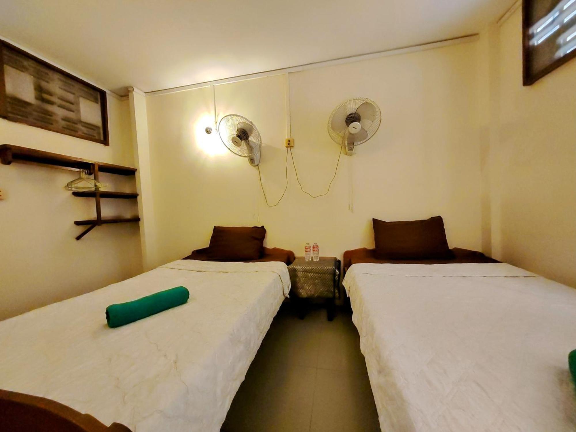 Soben Cafe Guesthouse & Restaurant Сием Реап Стая снимка